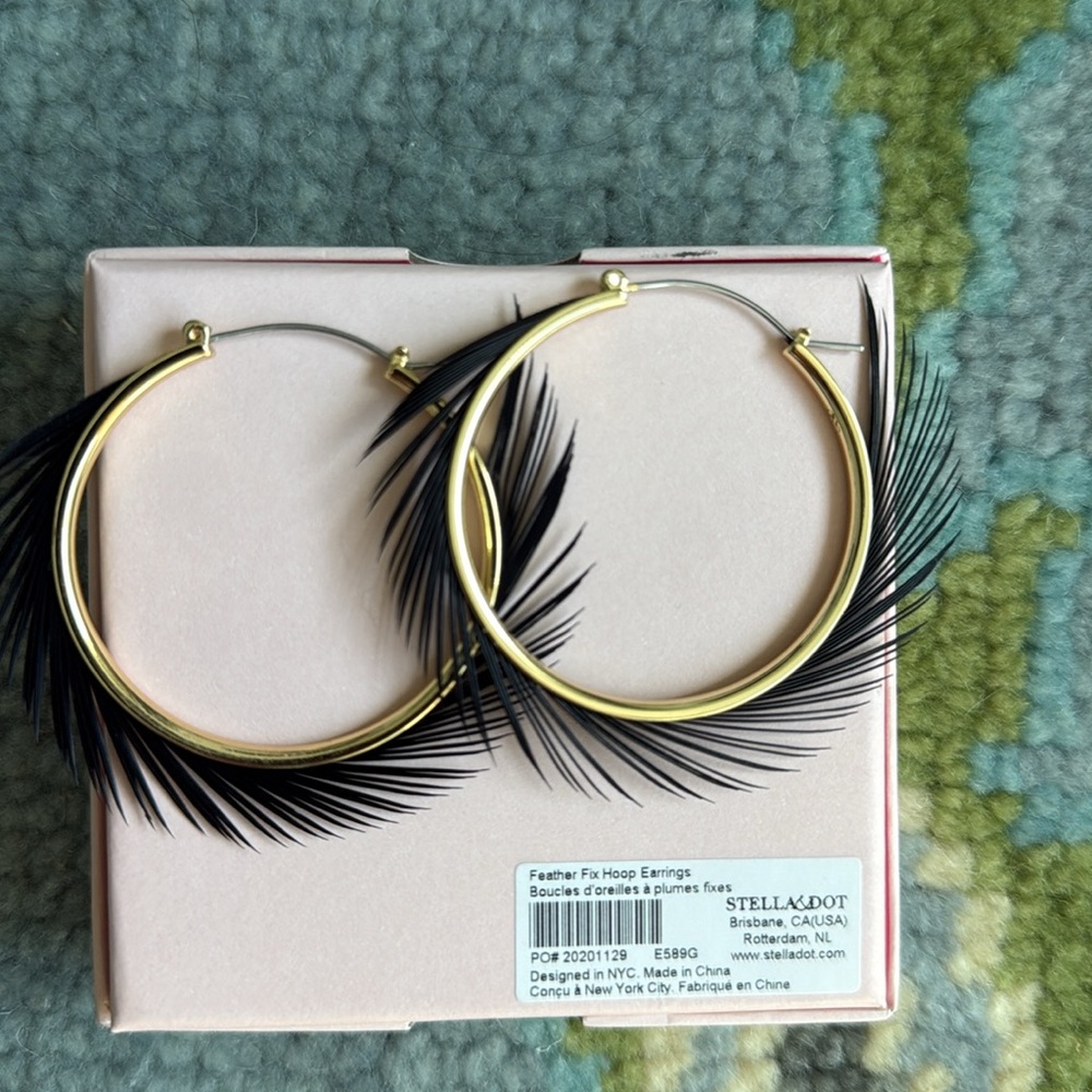 Stella & Dot Assorted Earring Lot - most never worn! Less than $10 a pair!! - Picture 11 of 12